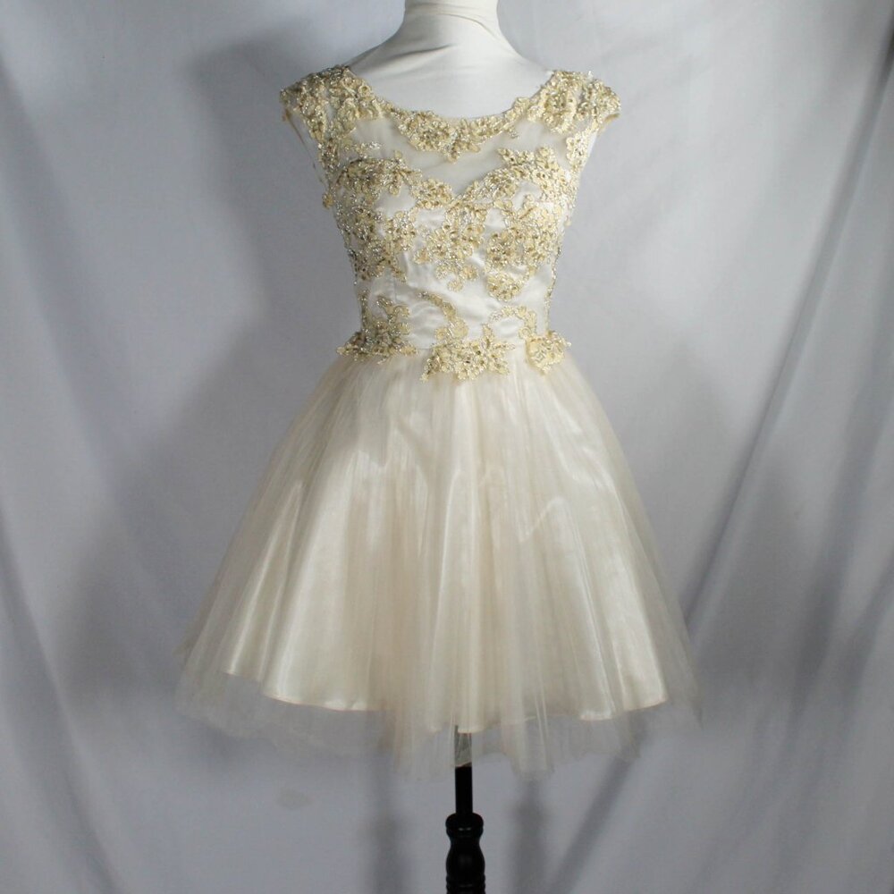 Vintage Y2K 2000s Champagne Cream Wedding Dress Formal Ballerina Mini Gown